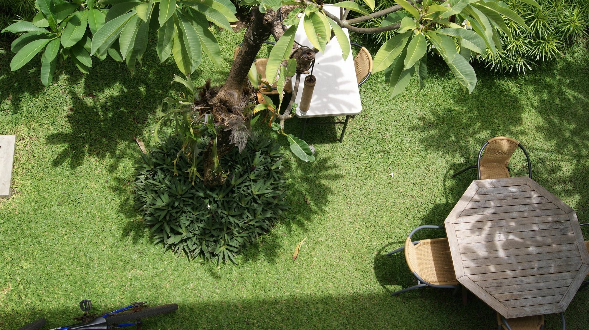 Hotel Sugiras Living Denpasar Exterior foto